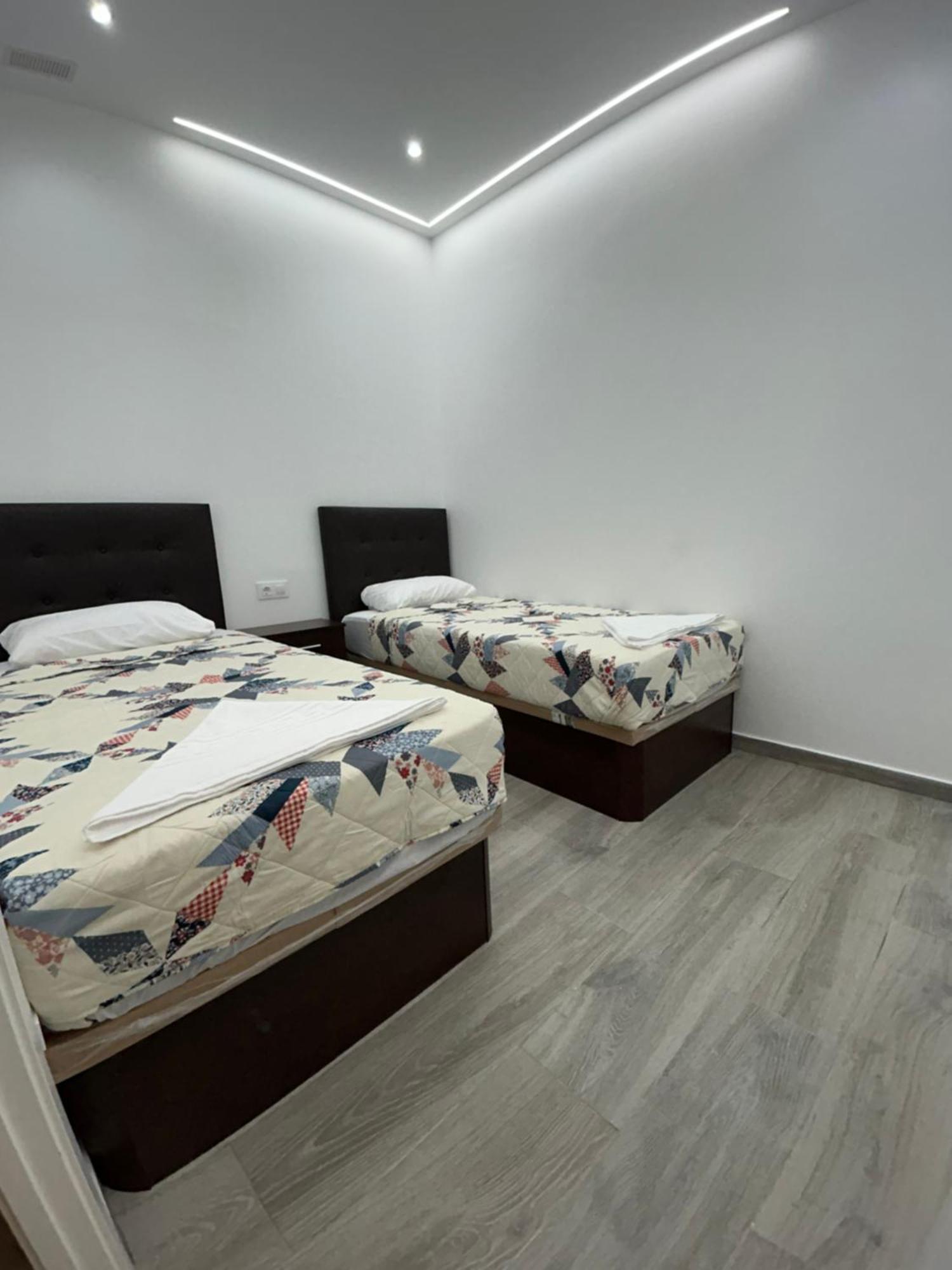 אל פראט דה לוברגאט Luxury Sweet Home מראה חיצוני תמונה